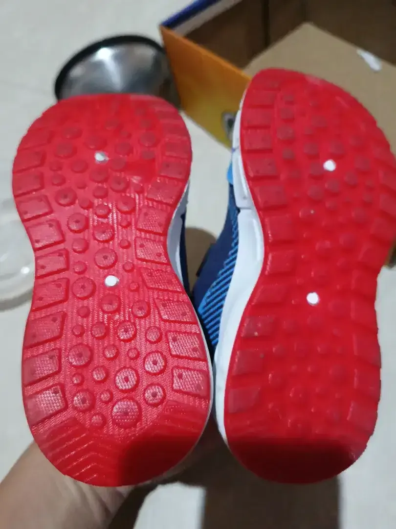 Sepatu anak avenger - Image 3 of 3