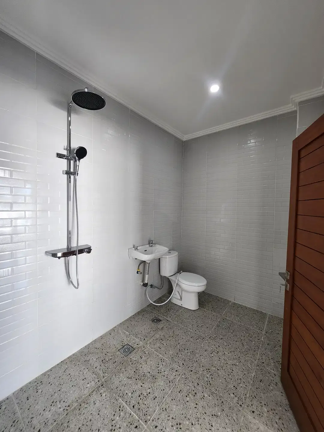 Stylish Villa For Sale Location in Prime Canggu - Image 5 of 9
