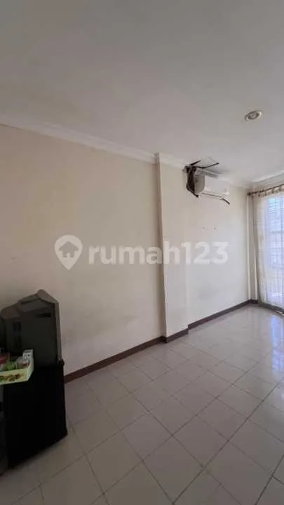 Dijual Ruko 3 Lantai SHM IMB di Kawasan Hotel Area Legian Kuta - Image 4 of 4