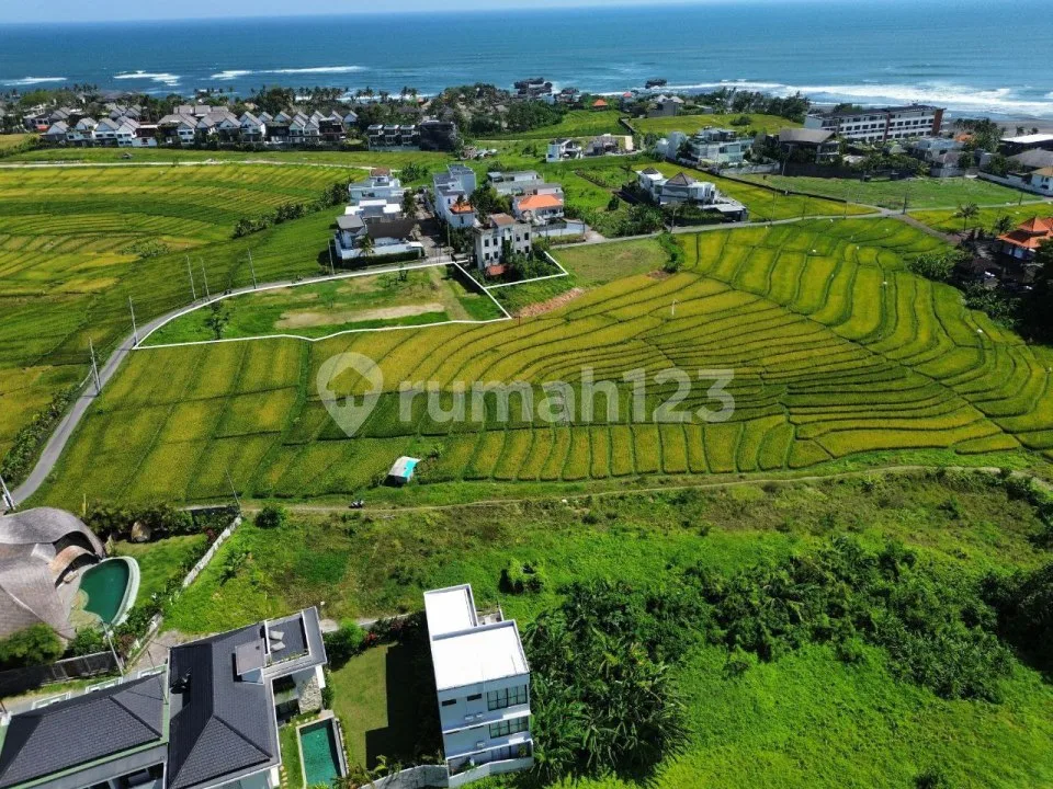Tanah di Pantai Mengening 3080mÂ² - Cemagi canggu - Image 1 of 4