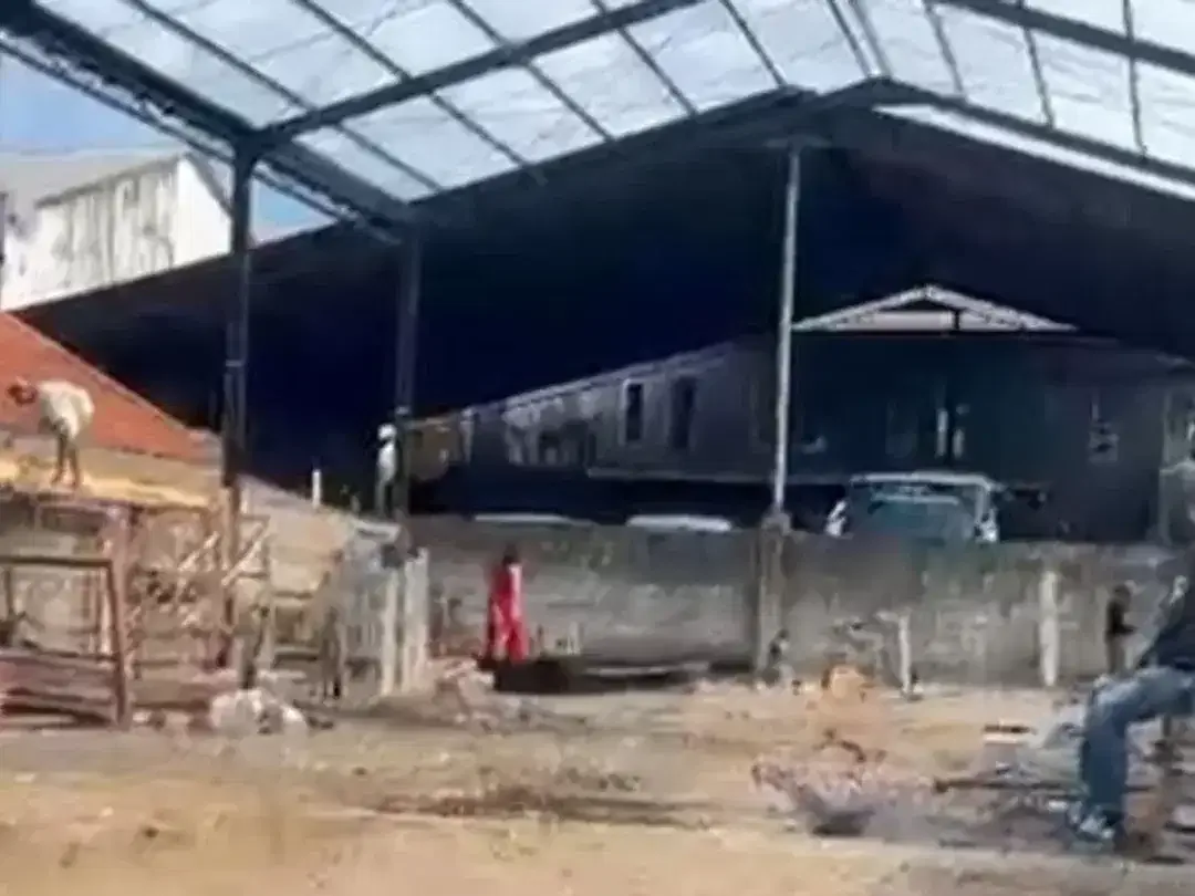GUDANG BARU STRATEGIS DI PURA DEMAK DENPASAR - Image 1 of 4
