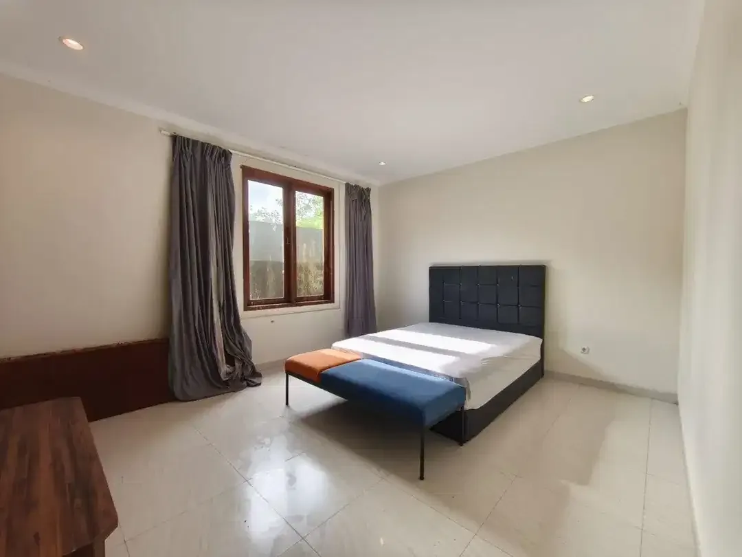 For Sale/Lease Monthly or Yearly Luxury Modern Villa With Big Stunning Pool And Sea View 3 Floor In Goa Gong, Jimbaran. - Image 10 of 10