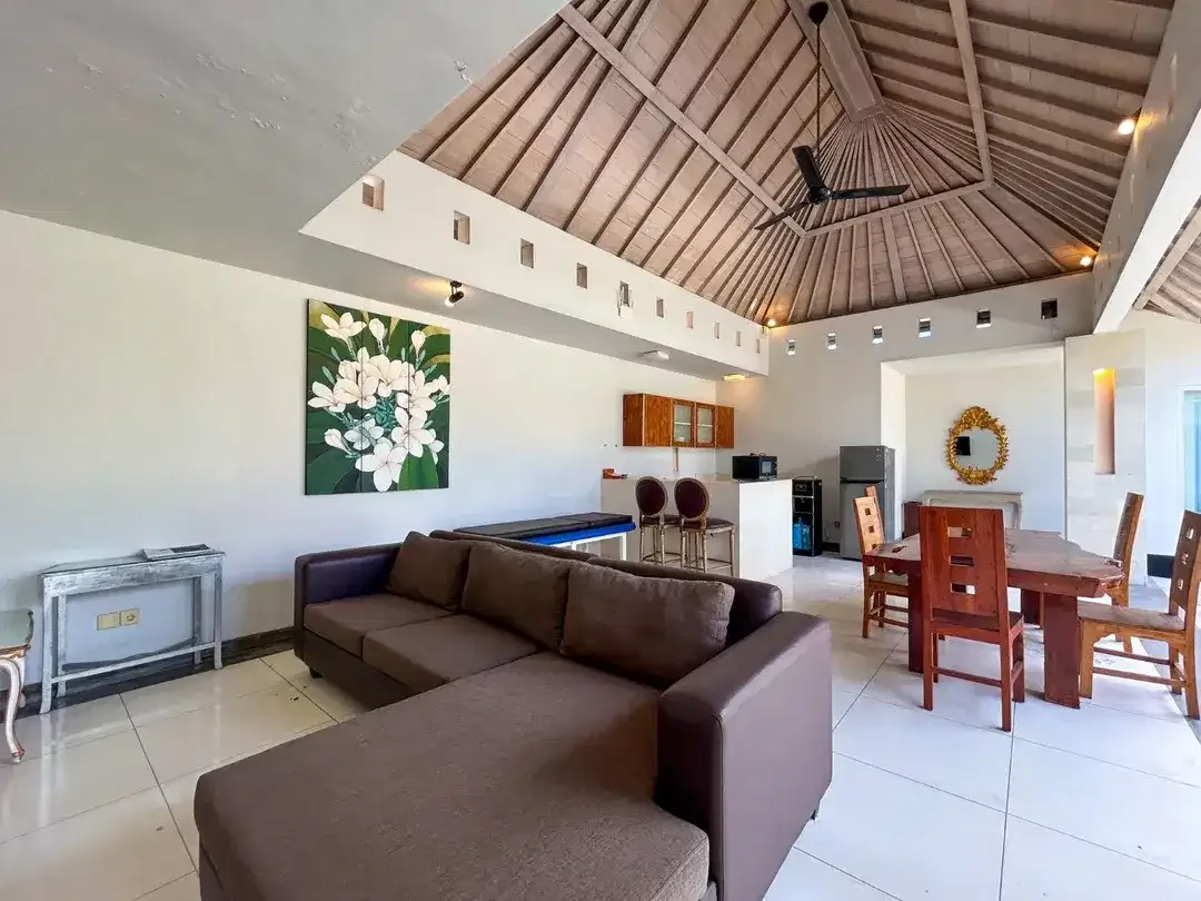 Beachside 2-Bedroom Tropical Villa for Annual Rent in Seminyak Bali - Image 8 of 10