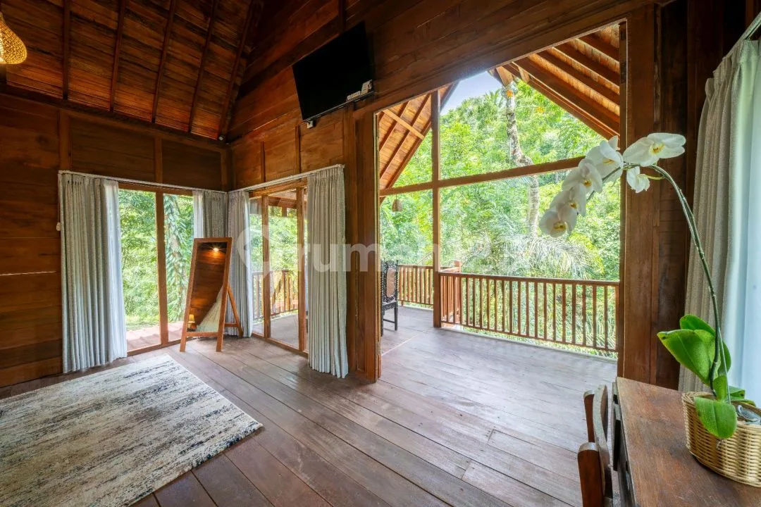 Villa Exlusif Murah Suasana Pendesaan yang Masih Asri Diantaranya Pemandangan Sungai yang Sangat Menyejukan Mata dan tersedia Kolam Renang di Tabanan Bali - Image 4 of 4
