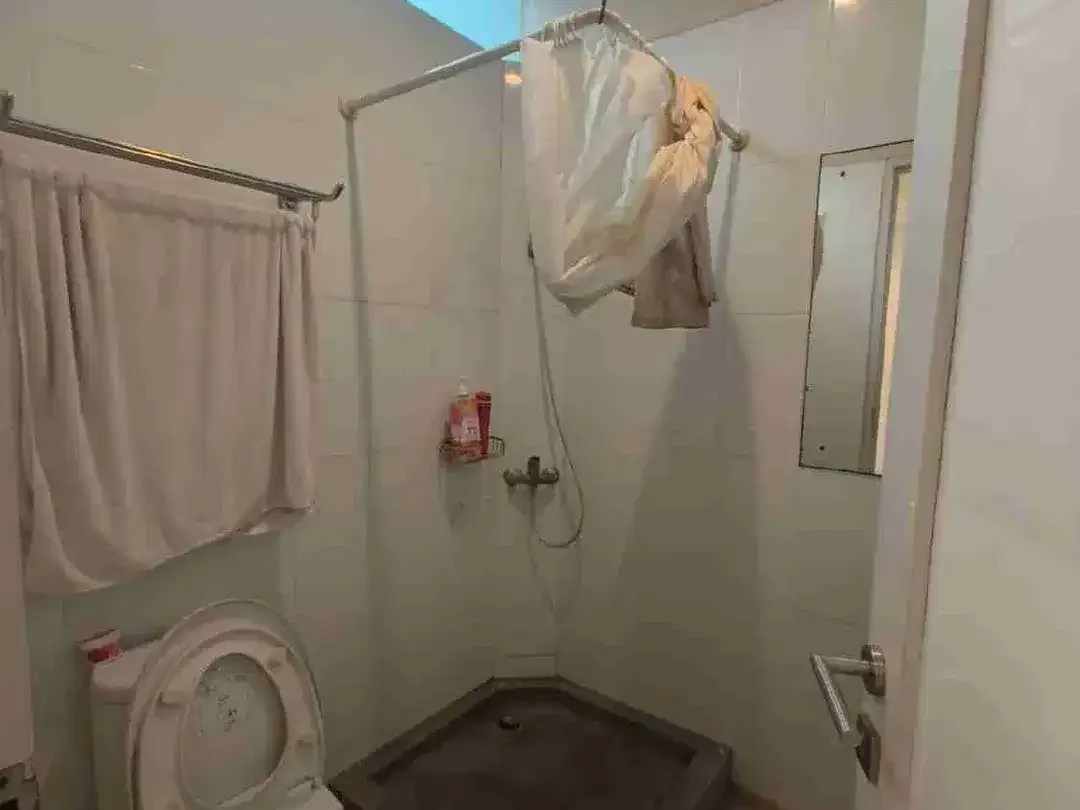 DIJUAL RUMAH LANTAI 2 SHM IMB LENGKAP DEKAT MALL TSM CN - Image 7 of 10