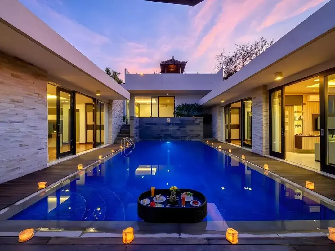 Modern 3-Bedroom Villa for Yearly or Long-Term Rent - Nusa Dua - Image 1 of 8