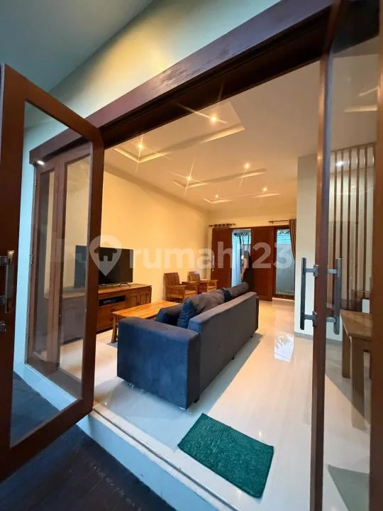 Villa Siap Huni 2 Lantai 3 Kamar Gunung Salak Kerobokan - Image 4 of 4