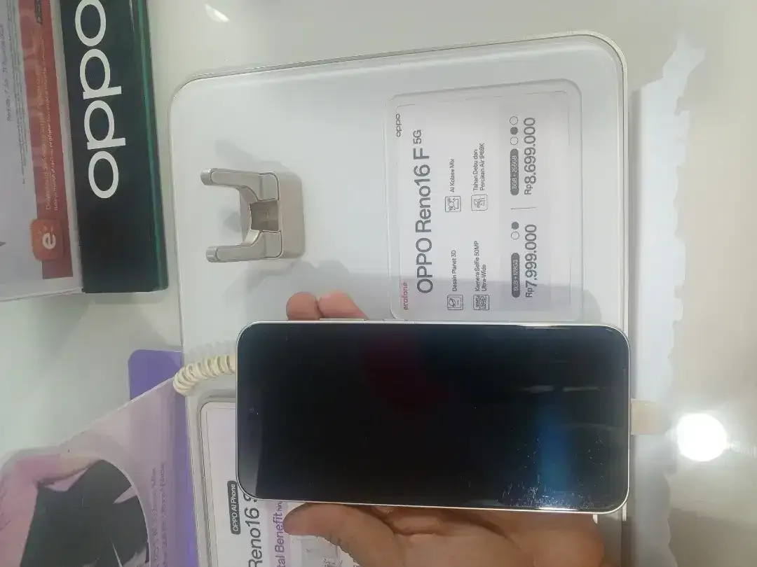 OPPO RENO 16 F 5G - Image 1 of 1