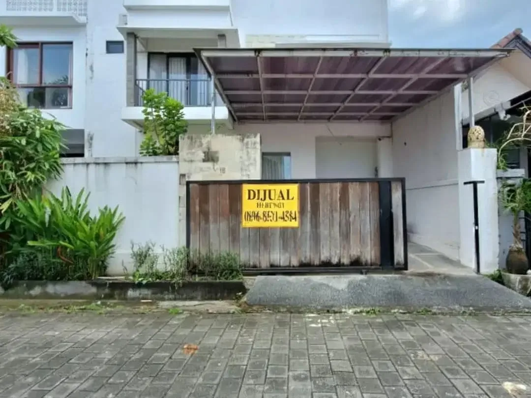 For Sale Villa Canggu - Image 1 of 10