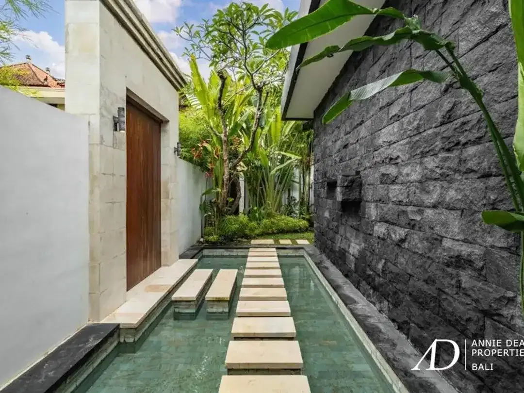 LEASEHOLD | HIGH-YIELD TROPICAL VILLA NEAR UBUD CENTRE - Image 6 of 10