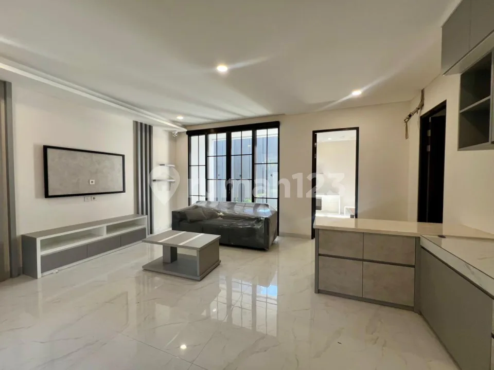 Strategic Luxury House For Rent In South Denpasar - 3 Min To Bali Mandara Toll - Image 2 of 4
