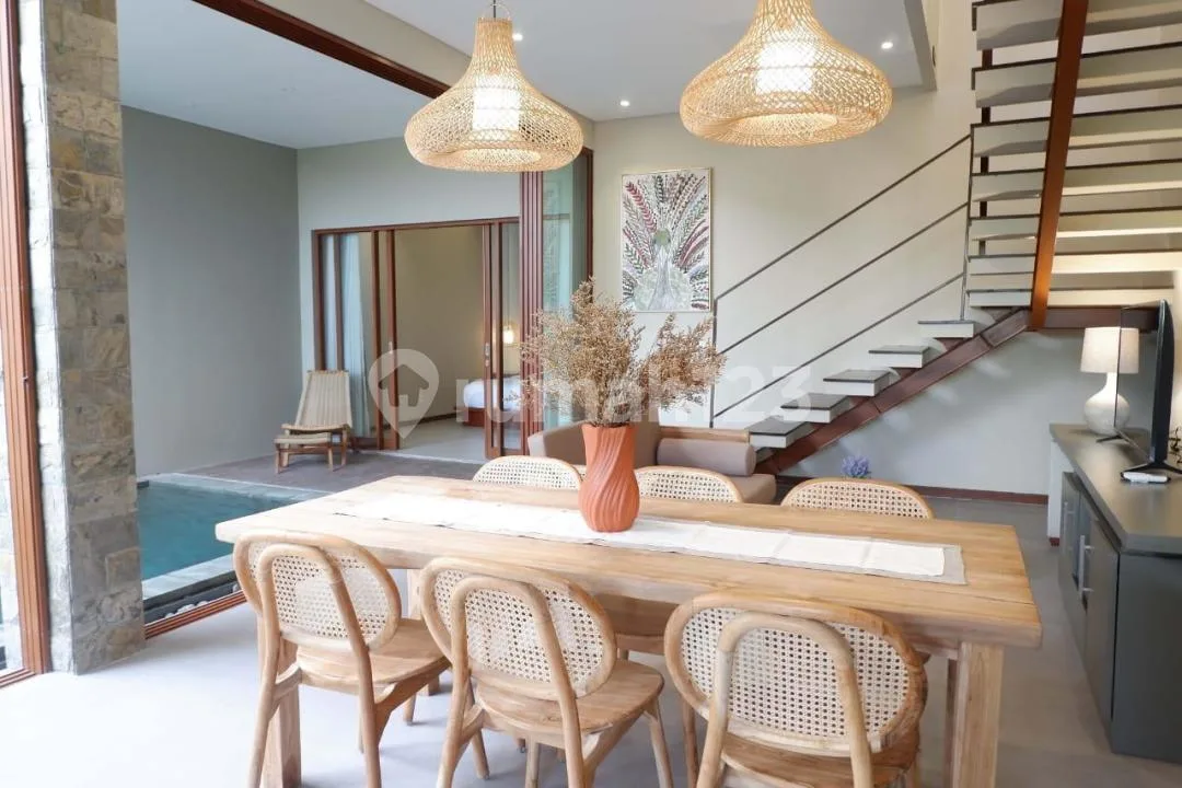 Dijual/Disewakan Villa Furnish Privat Pool di Mertanadi - Image 3 of 4