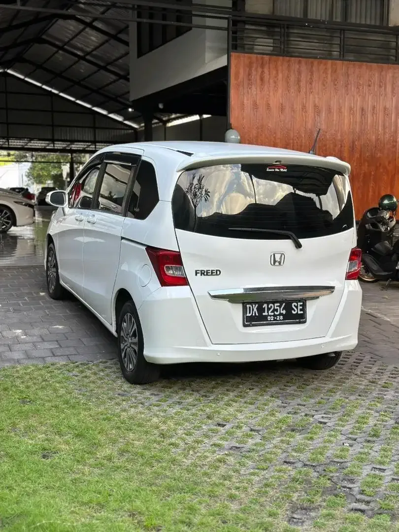 FREED PSD 2012 MATIC ASLI BALI ISTIMEWA SIAP PAKAI - Image 4 of 10