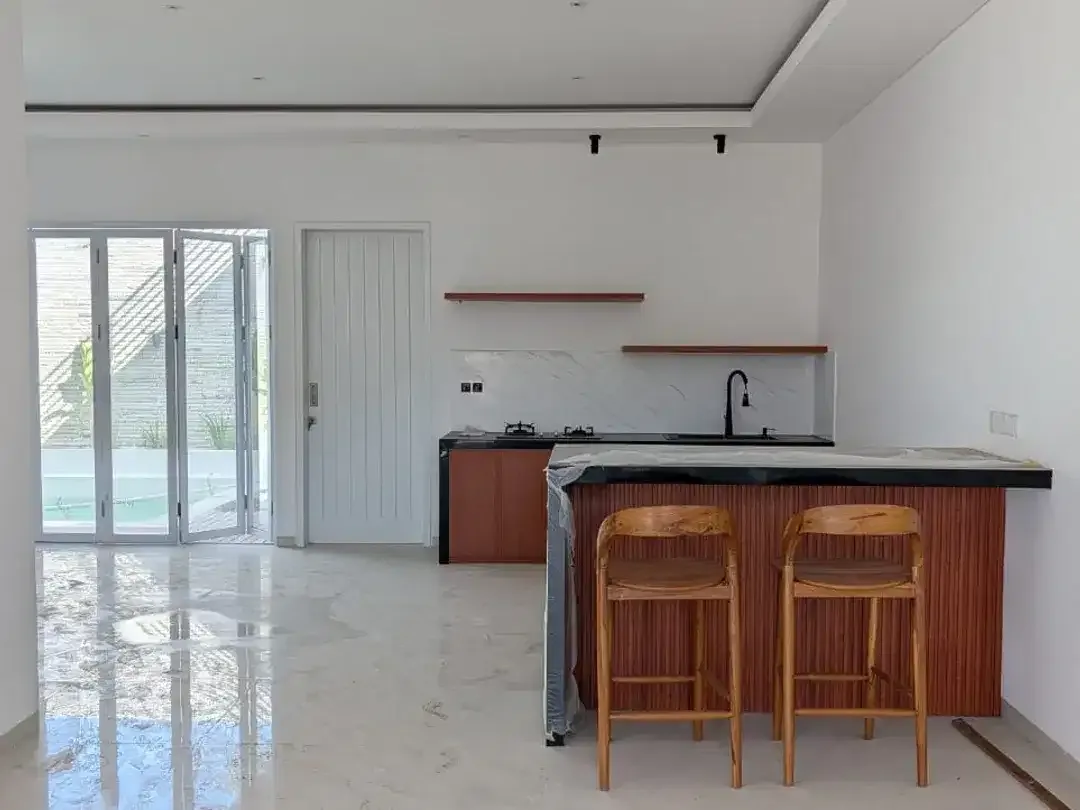 BRAND NEW MODERN VILLA IN UNGASAN - Image 9 of 10
