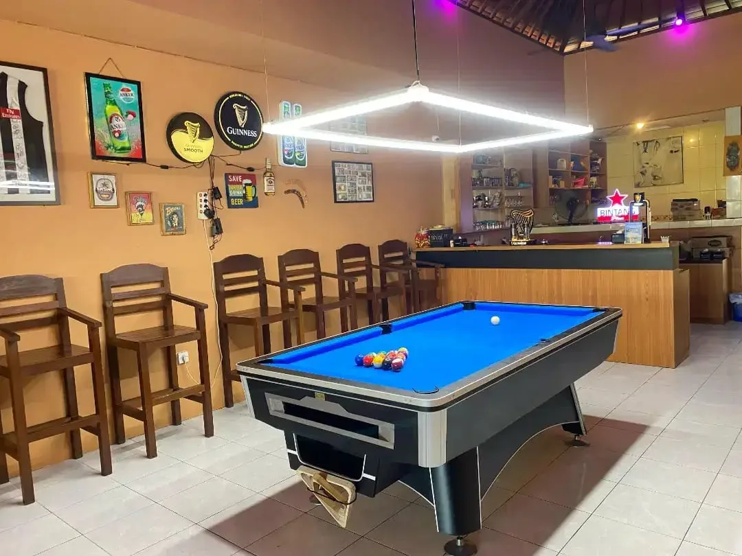 Menjual meja billiard dan perlengkapan - Image 9 of 10