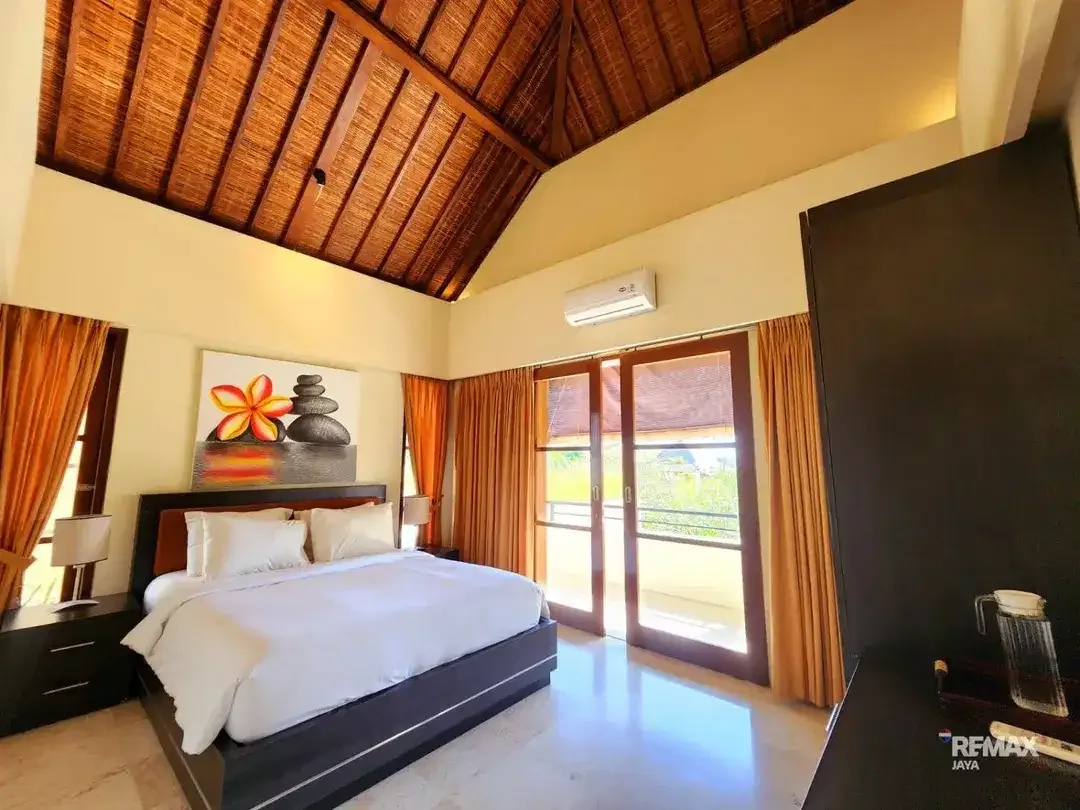 Villa modern jalan kaki ke pantai Canggu. - Image 8 of 10