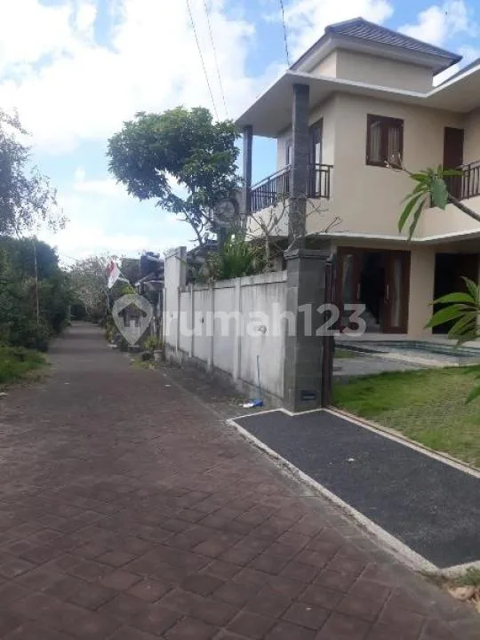 Villa Cantik Asri 2 Lantai 4 Kamar Bali Arum Jimbaran - Image 4 of 4