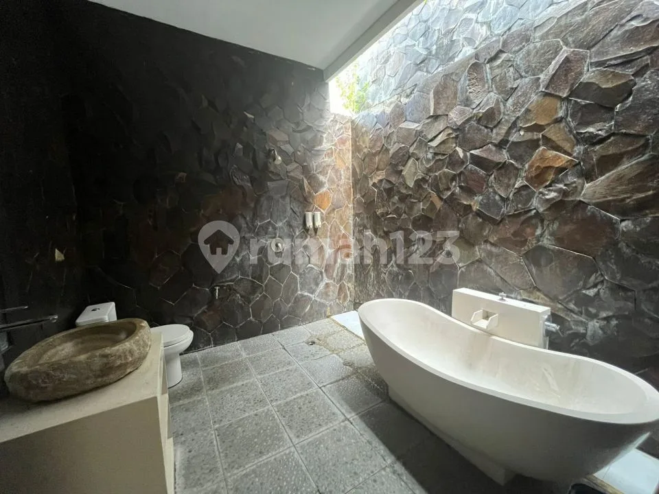 Villa For Lease At Dalung Area Bagus dan Menarik - Image 3 of 4