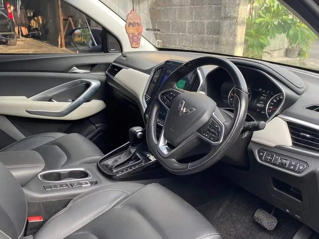WULING ALMAZ T LUX 5 SEATER 2019 - Image 7 of 10