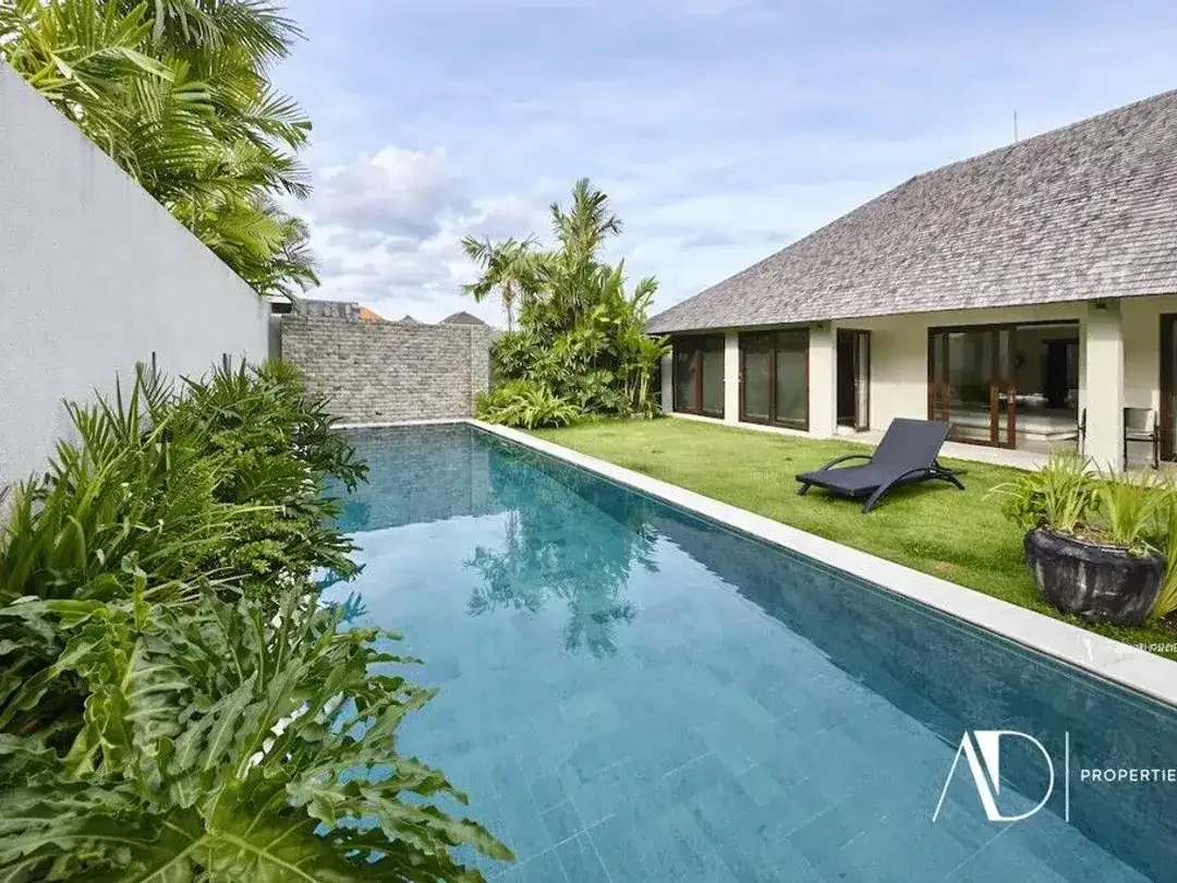 LEASEHOLD | TROPICAL 3-BEDROOM VILLA WITHIN A COMPLEX IN UMALAS BUMBAK - Image 4 of 10
