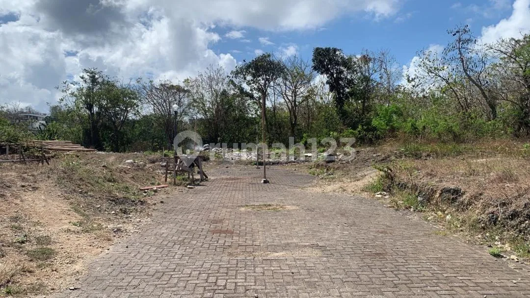 Tanah Unblock View di Dalam Cluster Elit Villa Aksara Pecatu Bali - Image 2 of 4