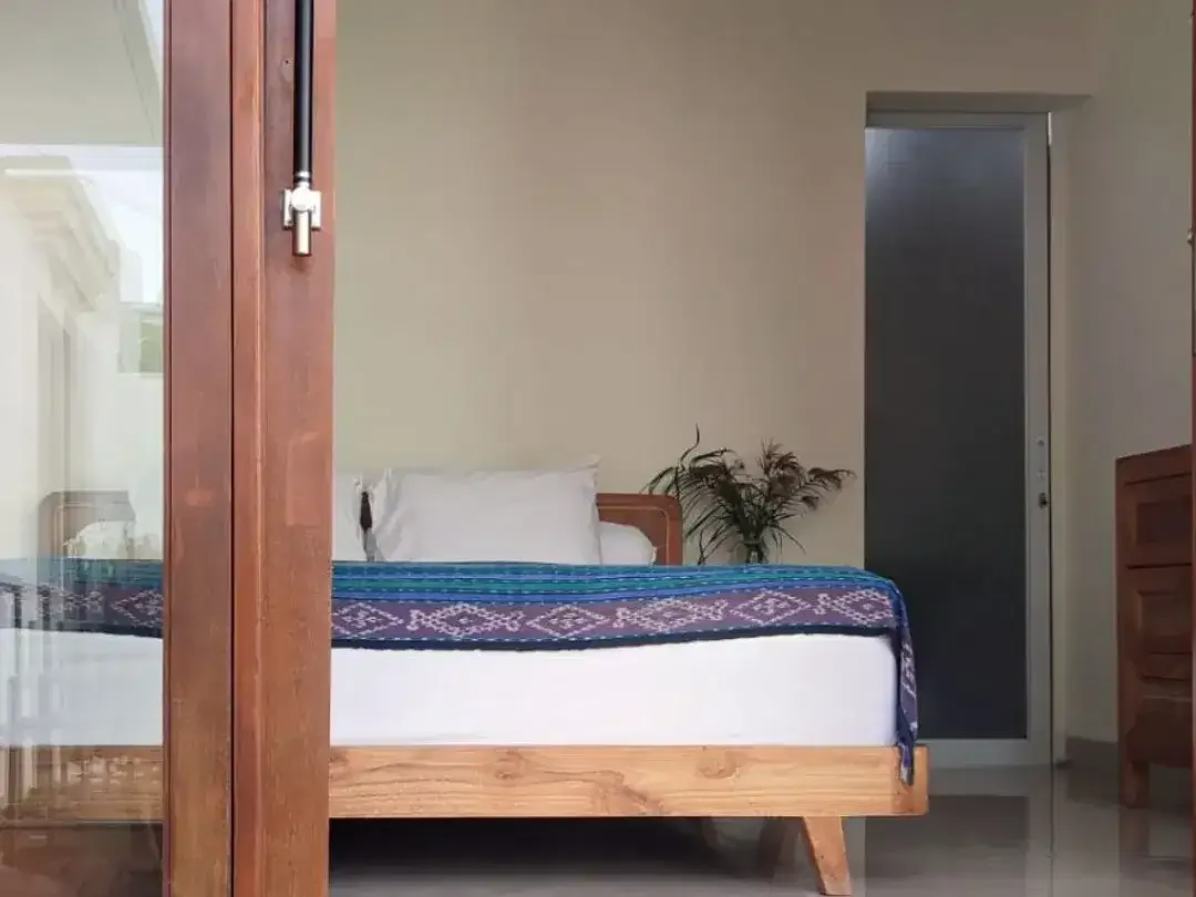 Villa Cantik 2 Bedrooms Dekat Pintu Masuk Tol Nusa Dua - Image 3 of 10