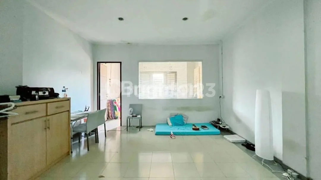 Ruko 3 Lantai Dijual - Jl. Raya Puputan Renon - Image 4 of 4