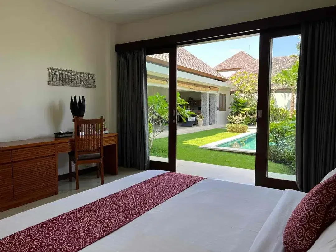 For sale villa
Located at Batu bolong - Image 7 of 10