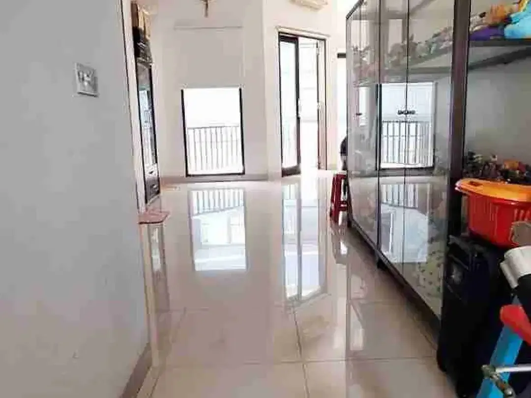 di jual rumah minimalis 2lantai di pusat renon - Image 3 of 6