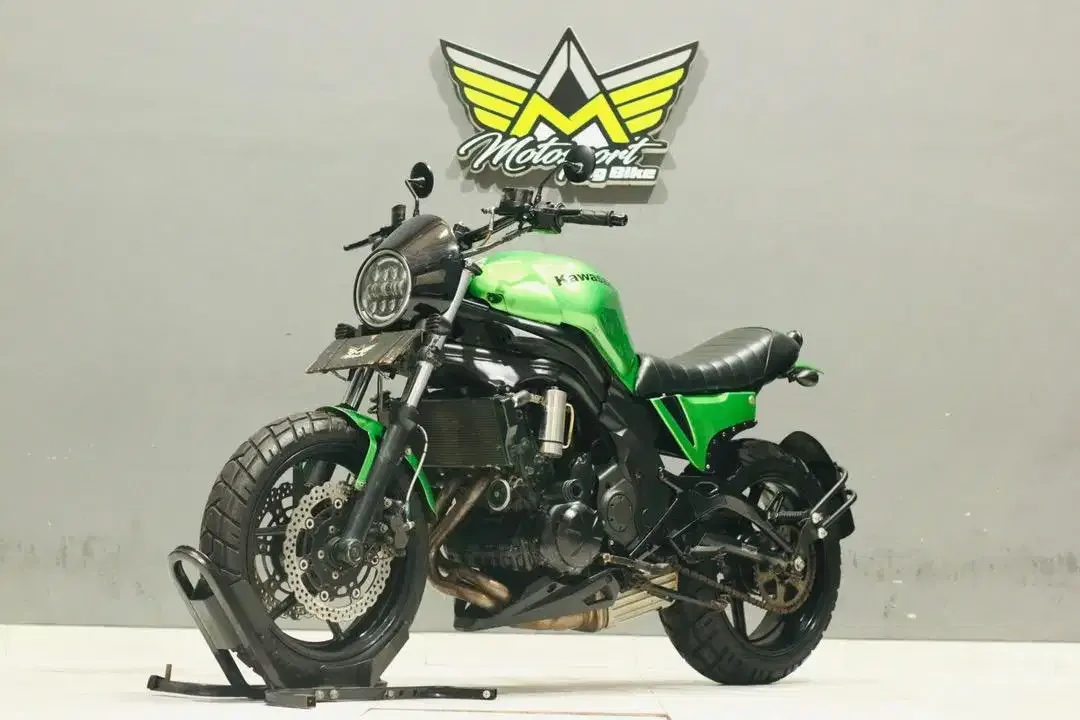 Kawasaki er6n 650 Custom mulus Rapi mesin sehat unit siap gas - Image 4 of 4