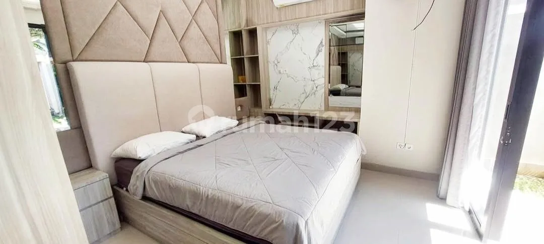 Rumah Cantik Furnish di Seminyak , Siap Huni - Image 2 of 4