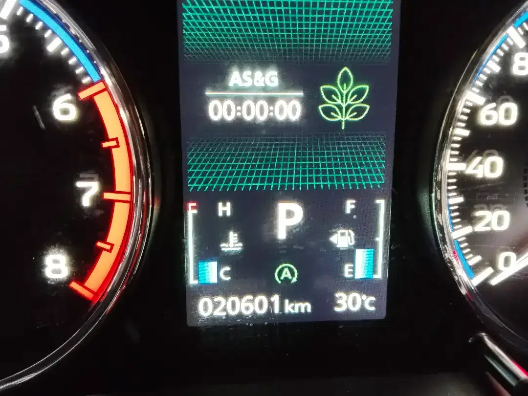 MITSUBISHI DESTINATOR MATIC LOW KM SEPERTI BARU - Image 10 of 10