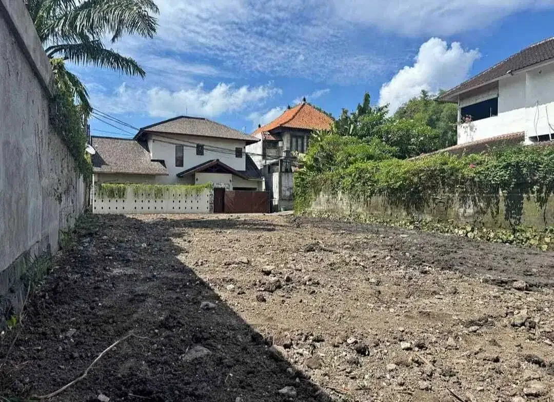 Tanah Prime di Petitenget Kerobokan Dekat Seminyak Batu Belig Canggu - Image 2 of 6