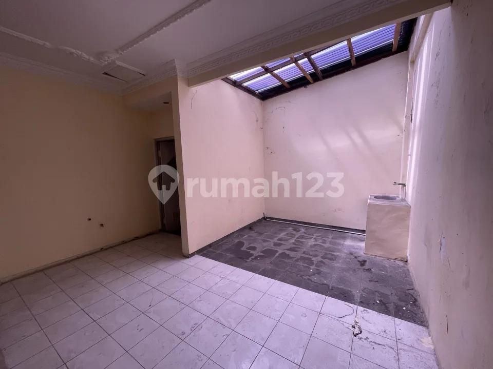 Ruko Lokasi Strategis Jl Nakula Legian - Image 4 of 4
