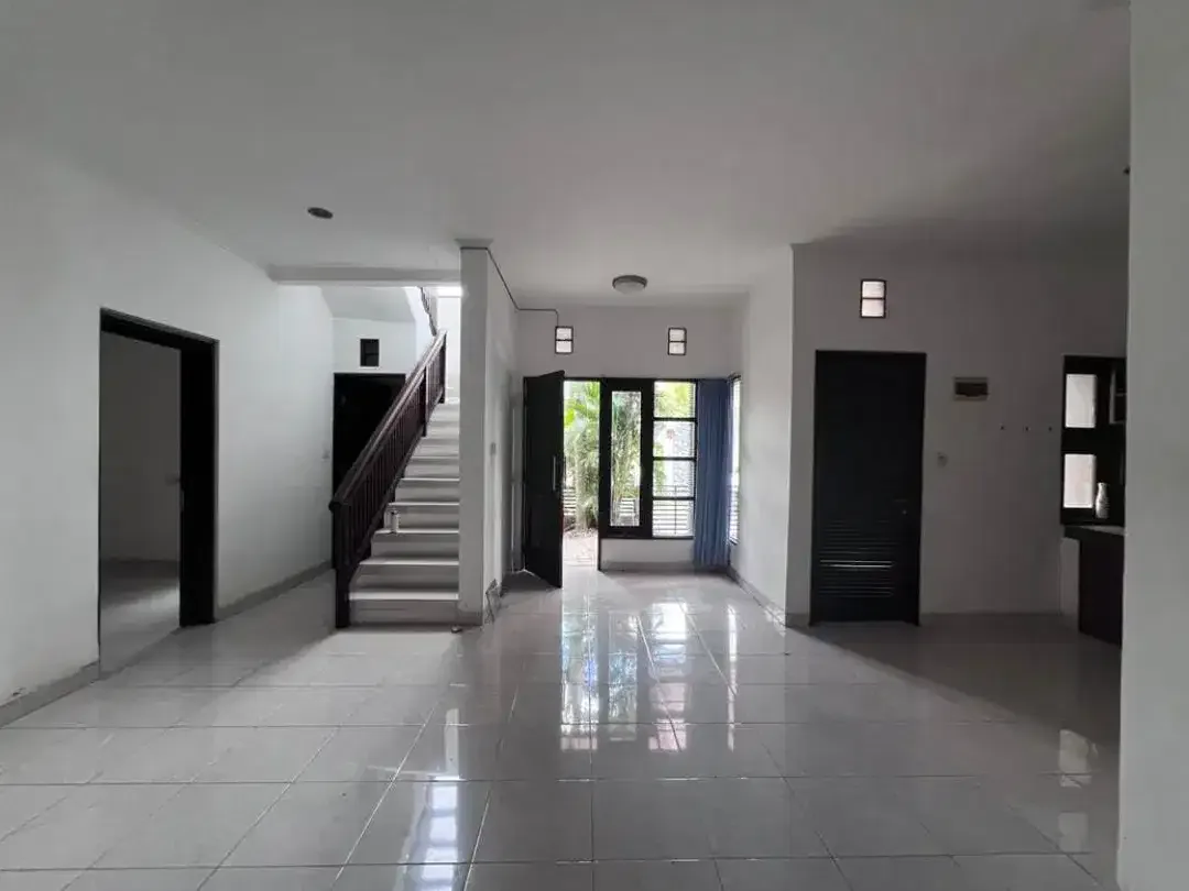 Dijual Rumah 2 Lantai di Perumahan Cluster One Gate – Lokasi Strategis Gunung Salak, Denpasar Barat! ( IR / LM ) - Image 3 of 4