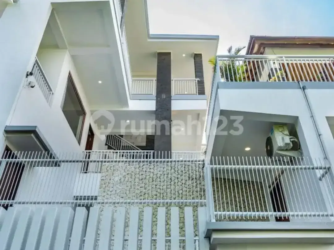 Villa For Rent In Jimbaran Near Gwk With Full Ocean View - Image 3 of 5