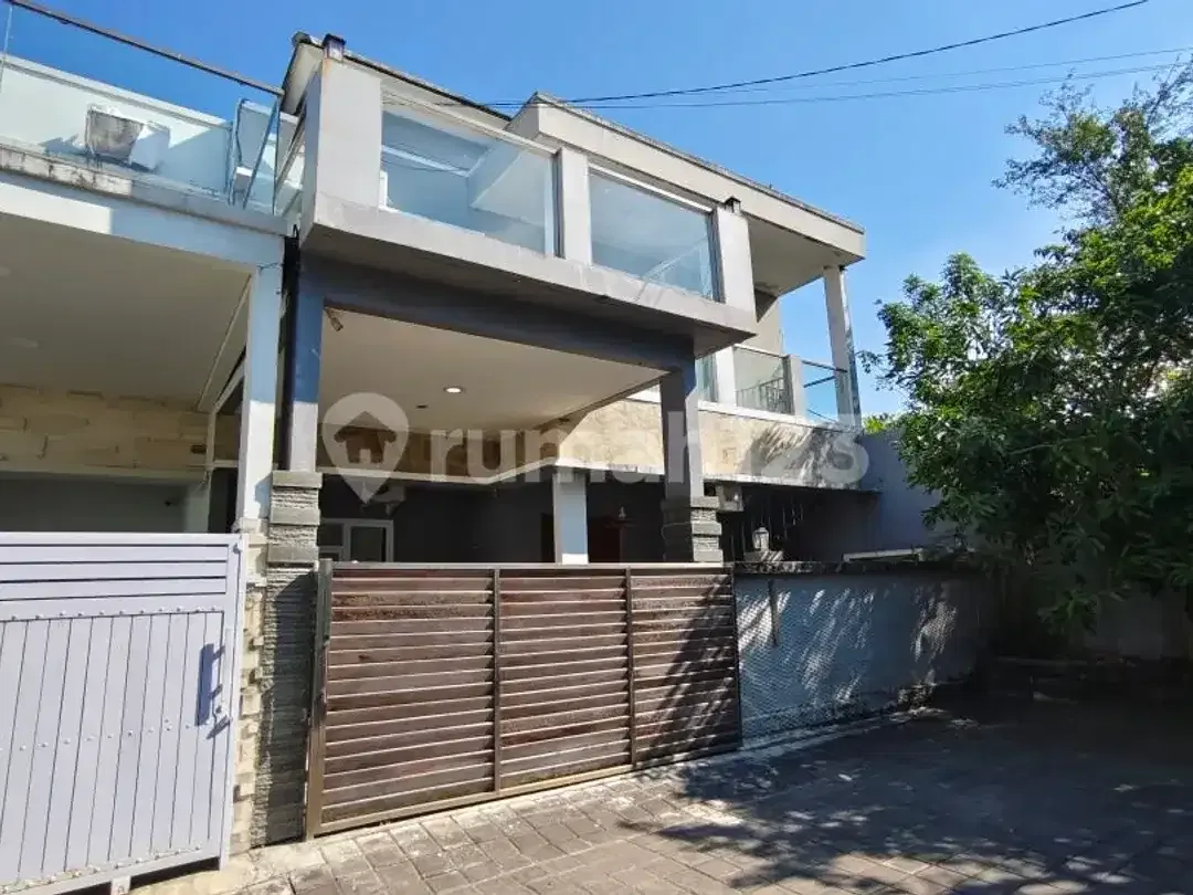 For Sale Rumah 2 Lantai di Cluster Jimbaran Bali - Image 1 of 10