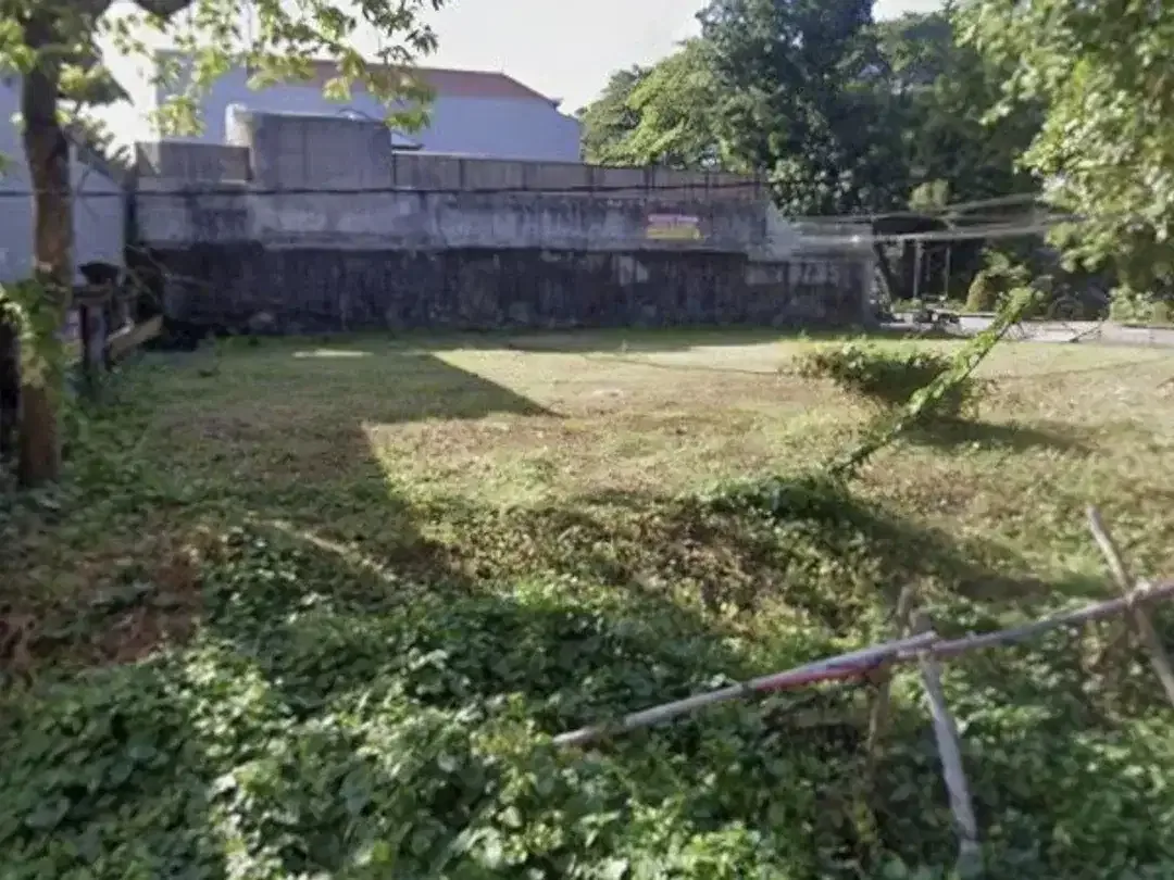 TANAH PREMIUM STRATEGIS DEKAT LAPANGAN PUPUTAN RENON - Image 5 of 10