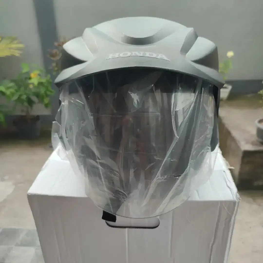 (No Inbox) Helm Honda baru Original Dealer Lokasi Batuyang - Image 6 of 6