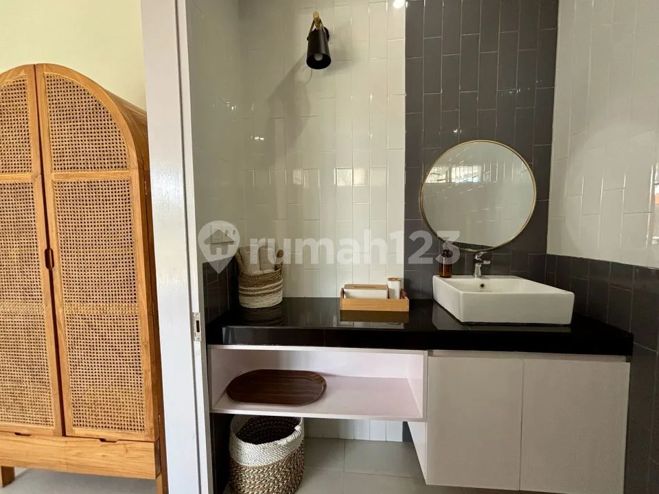 FOR RENT VILLA 3BR PERERENAN FULLY FURNISHED - Image 4 of 4
