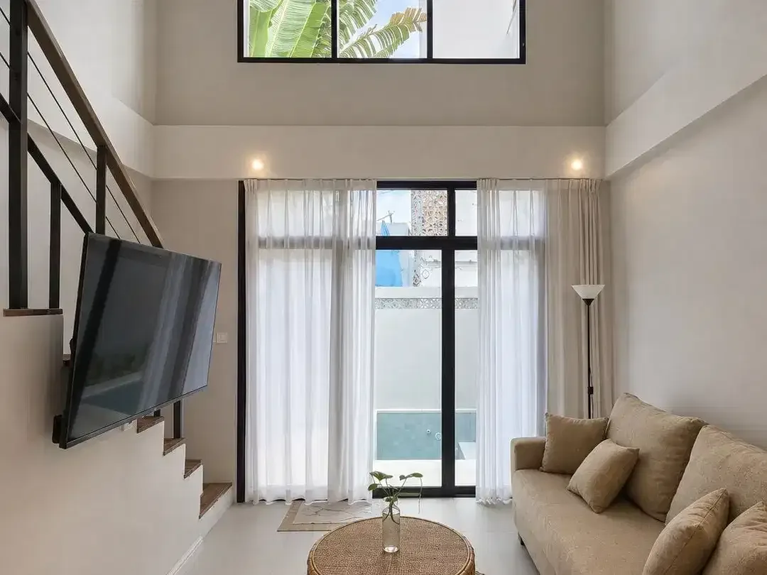BEACHSIDE VILLA IN BATU BOLONG CANGGU - Image 4 of 10