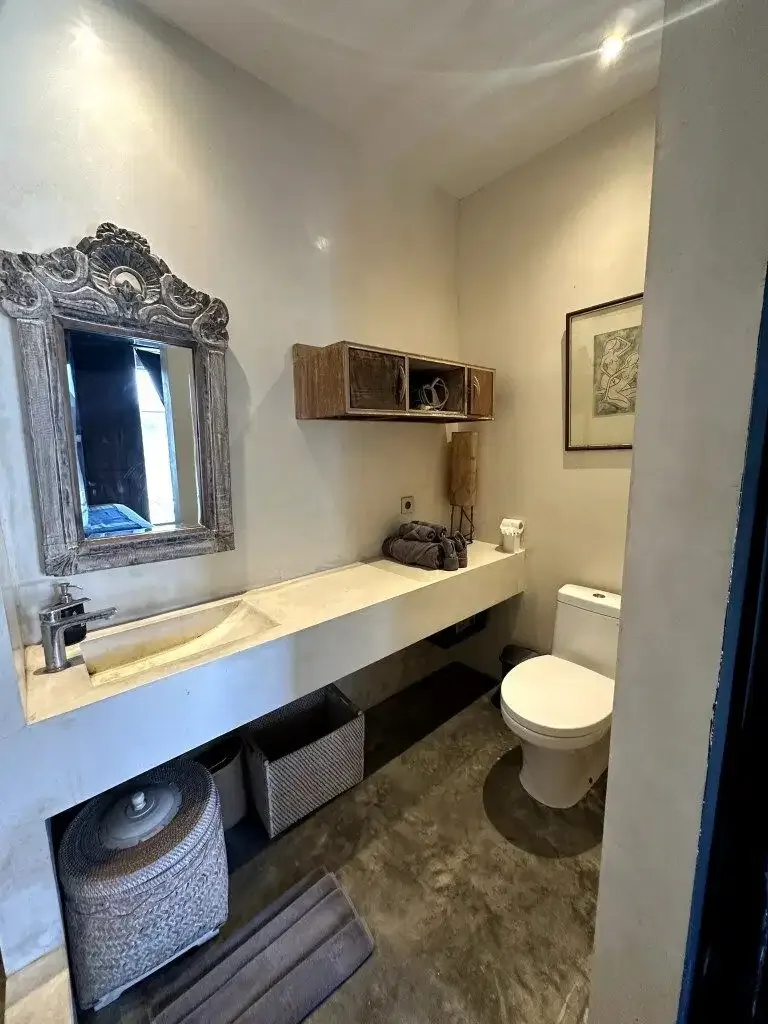 Dijual Villa One Bedroom Lokasi Strategis di Berawa Canggu - Image 4 of 10