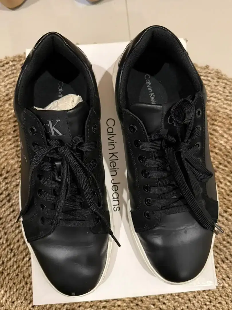 Sepatu Calvin Klein Asli, Size 44 Bagus - Image 4 of 5
