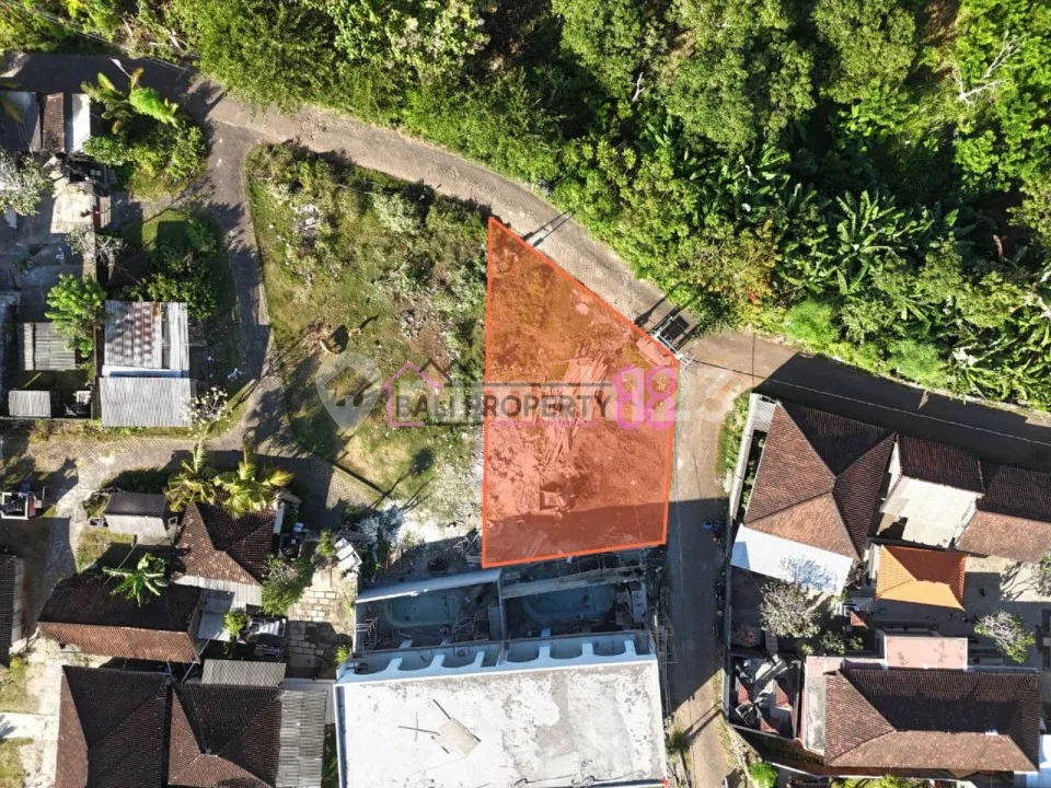 Tanah Potensial Posisi Hook dengan Akses Jalan Paving 5 Meter | di Ungasan - Image 2 of 4