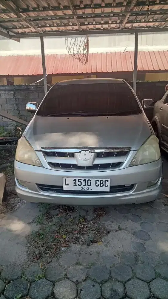 Toyota Kijang Innova 2005 Bensin - Image 4 of 5
