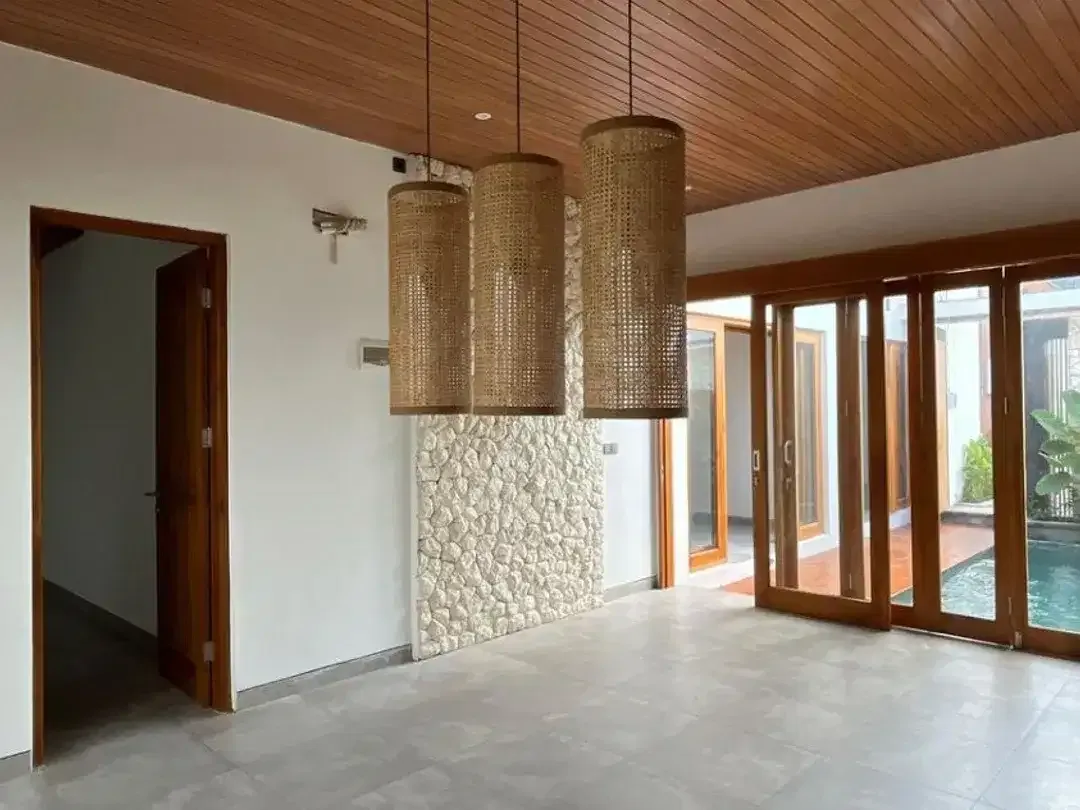 VILLA MODERN DI BUDUK MENGWI BADUNG DEKAT TEMPAT GYM, CAFFE, RS - Image 9 of 10