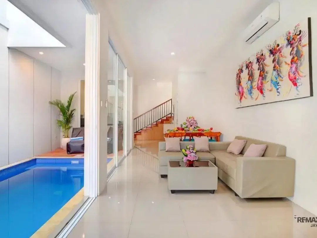 Modern Villa with Private Poll For Rent, Canggu area - Image 1 of 8