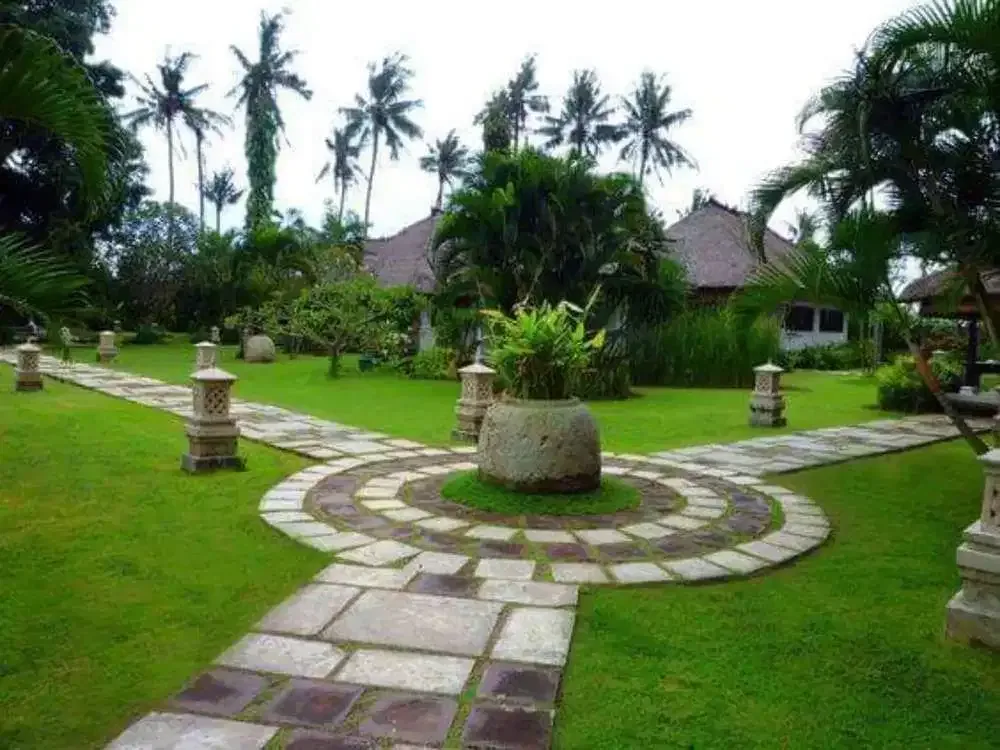 TANAH BONUS BANGUNAN VILLA LOKASI SEMINYAK - Image 3 of 4