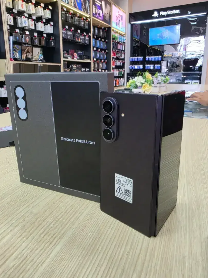 Samsung Galaxy Fold 8 ultra. Bisa cash & kredit - Image 2 of 3