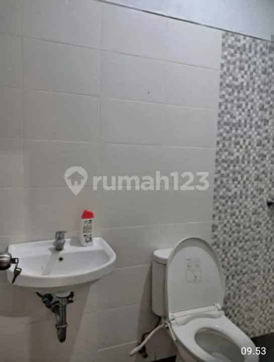 Rumah 2 Lantai Dekat Kampus Unud Jimbaran Bali - Image 4 of 4